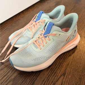 Kizik Athens 2 hands-free shoes - Size 10 - Surf Spray / Peach Parfait color